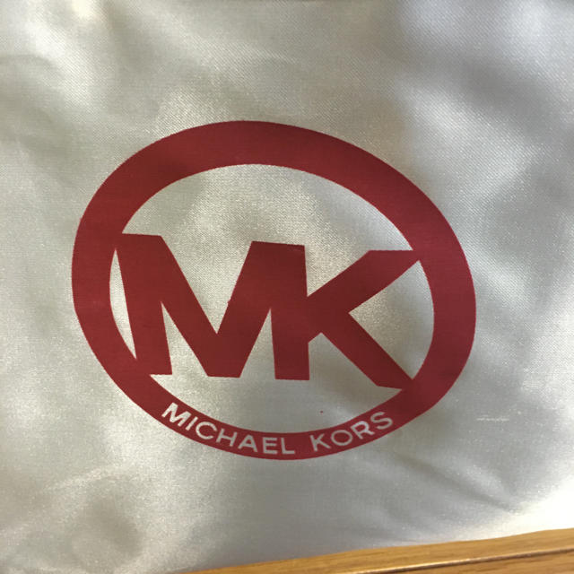 Michael Kors(マイケルコース)のMICHAEL KORS 黒トートバッグ レディースのバッグ(トートバッグ)の商品写真