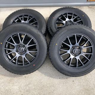 ダンロップ(DUNLOP)のぶるどっくさん専用DUNLOP スタッドレス　プリウス50 195/65r15 (タイヤ・ホイールセット)