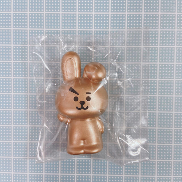 防弾少年団(BTS)(ボウダンショウネンダン)の【店舗限定】BT21 フィギュアパペット COOKY エンタメ/ホビーのおもちゃ/ぬいぐるみ(キャラクターグッズ)の商品写真