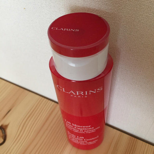 CLARINS(クラランス)のクラランス 新品 未開封 CLARINS コスメ/美容のボディケア(ボディローション/ミルク)の商品写真