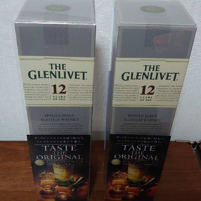 テッド様専用(旧ラベル)グレンリベット12年 700ml×2本 食品/飲料/酒の酒(ウイスキー)の商品写真