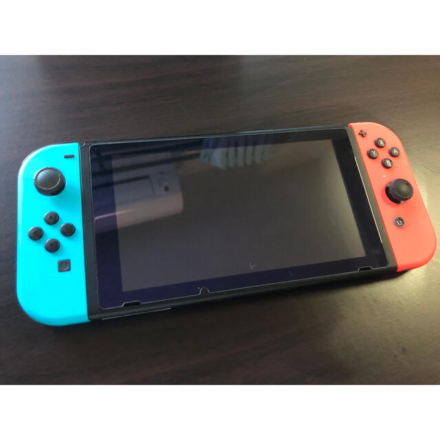 Nintendo Switch 本体