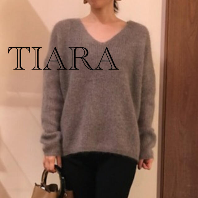 Tiara ティアラ モヘアニット タグ付き新品トップス