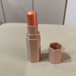 セフォラ(Sephora)のフェンティービューティー　FENTY BEAUTY マッチスティック(フェイスカラー)