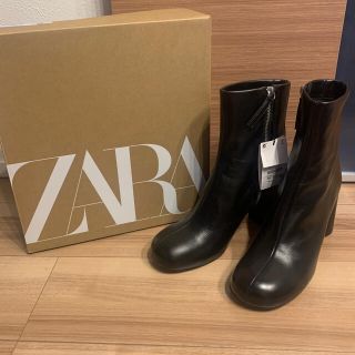 ザラ(ZARA)の新品  ZARA リアル レザー  ハイヒール アンクル ブーツ(ブーツ)