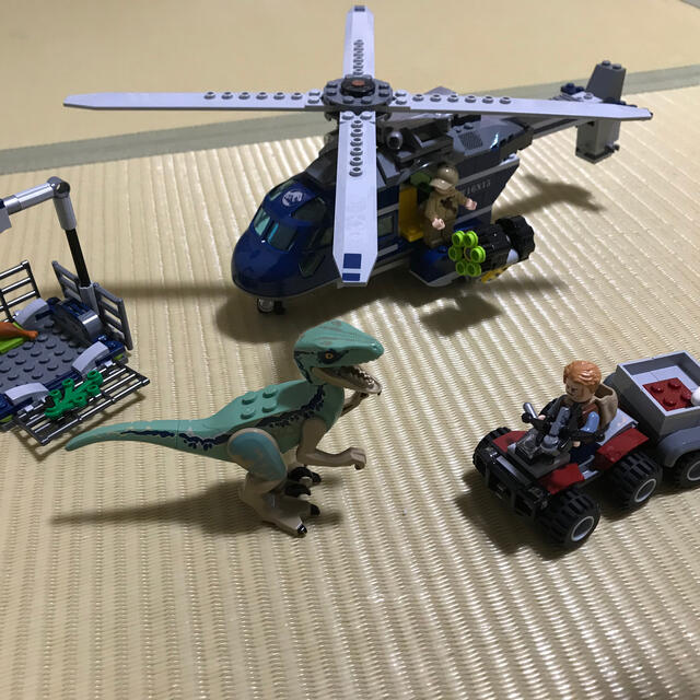 Lego - レゴ(LEGO)ジュラシック・ワールド ブルーのヘリコプター追跡 ...