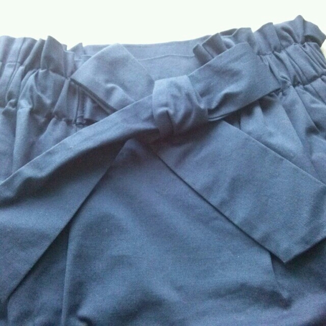 ByeBye(バイバイ)のBYE BYEリボン付きタイトスカート レディースのスカート(ミニスカート)の商品写真