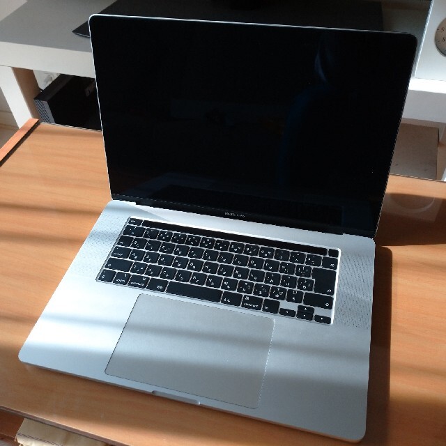 Mac (Apple) - MacBook pro 2019 シルバー 16インチ SSD:512GB