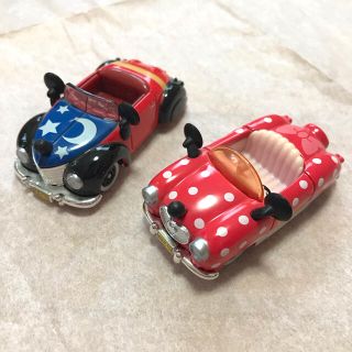 デイジー(Daisy)の【未使用】2個セット ディズニーミニカー／ディズニーリゾート限定(ミニカー)