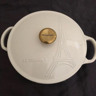 ルクルーゼ(LE CREUSET)の新品　ル・クルーゼ　マルミット22  エッフェル塔　ホワイト(鍋/フライパン)