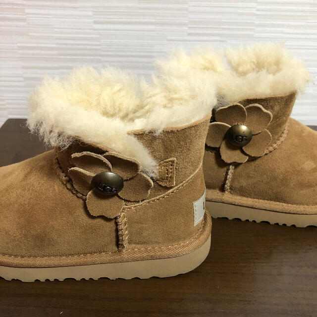 UGGブーツ　16センチ