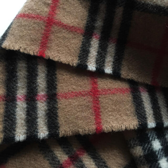 BURBERRY(バーバリー)のバーバリーBURBERRYSノバチェック ウール100% マフラー (ベージュ系 レディースのファッション小物(マフラー/ショール)の商品写真