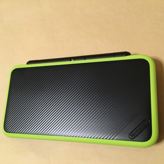 Nintendo ゲーム機本体 NEW ニンテンドー 2DS LL ブラック/ラ - 携帯用 ... Nintendo ゲーム機本体 NEW ニンテンドー 2DS LL ブラック/ラ