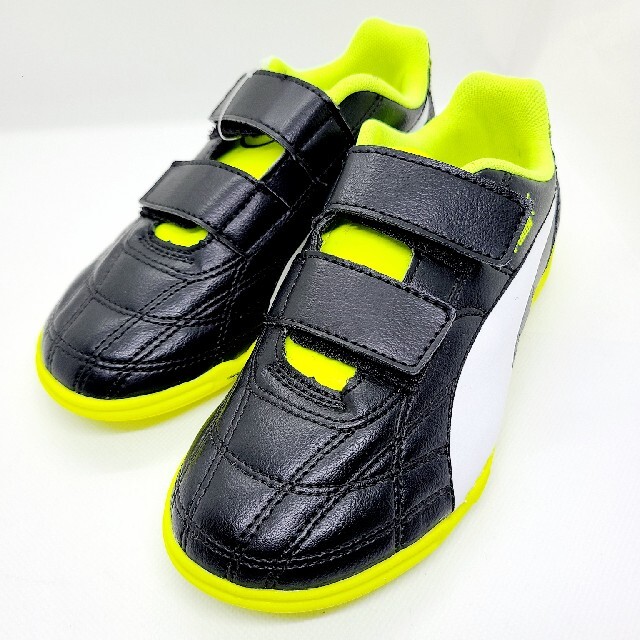 PUMA(プーマ)のA127  プーマ 19cm キッズシューズ 新品 キッズ/ベビー/マタニティのキッズ靴/シューズ(15cm~)(スニーカー)の商品写真