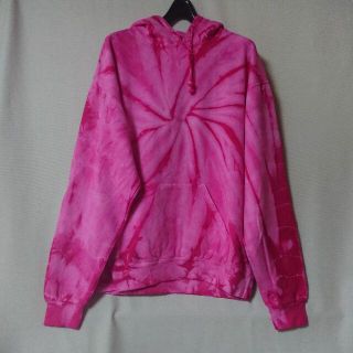 ギルダン(GILDAN)の【新品】GILDAN 裏起毛タイダイパーカー（ホットピンク）M(パーカー)