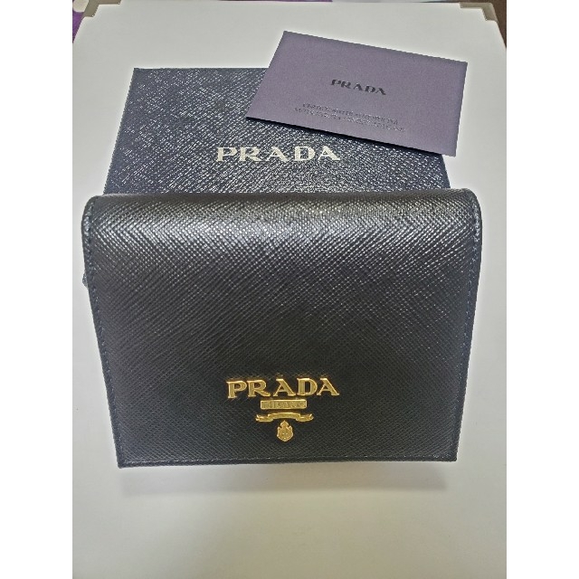 【最終値下げ】PRADA サフィアーノレザー 二つ折り財布