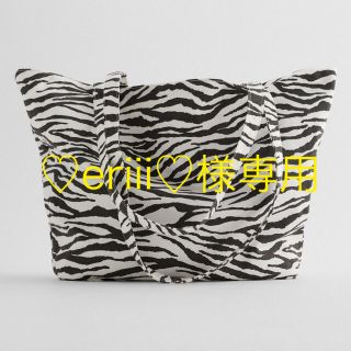 ザラ(ZARA)のZARA ゼブラ柄トートバッグ 新品タグ無し(トートバッグ)