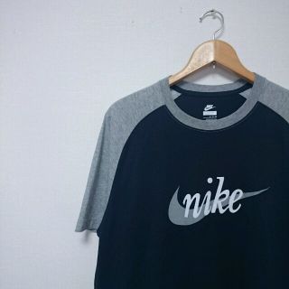 ナイキ(NIKE)の【NIKE】　ツートーン　ロゴTシャツ(Tシャツ/カットソー(半袖/袖なし))