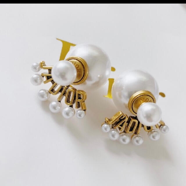 Dior(ディオール)のDior ピアス レディースのアクセサリー(ピアス)の商品写真