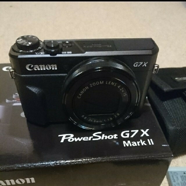 Canon(キヤノン)のCanon PowerShot G7X Mark 2 バッテリー2個 ケース付 スマホ/家電/カメラのカメラ(コンパクトデジタルカメラ)の商品写真