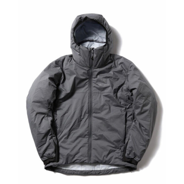 ARC'TERYX(アークテリクス)のARC’TERYX × BEAMS  別注 Atom AR Hoodie メンズのジャケット/アウター(マウンテンパーカー)の商品写真