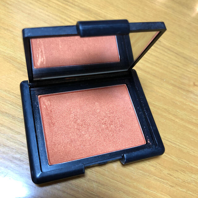 NARS(ナーズ)のNARS ナーズ　ブラッシュ　オレンジチーク   タージマハル 4020 コスメ/美容のベースメイク/化粧品(チーク)の商品写真