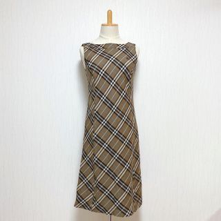 バーバリーブルーレーベル(BURBERRY BLUE LABEL)の【s様専用】BURBERRY ウール ワンピース バーバリーチェック ブラウン(ひざ丈ワンピース)