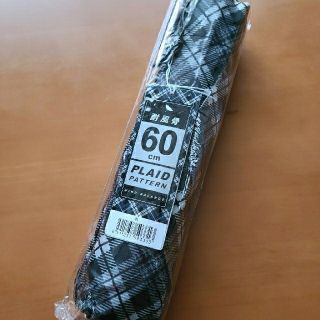 折りたたみ傘【耐風骨】60cm　ブラックチェック柄　伊藤商店(傘)