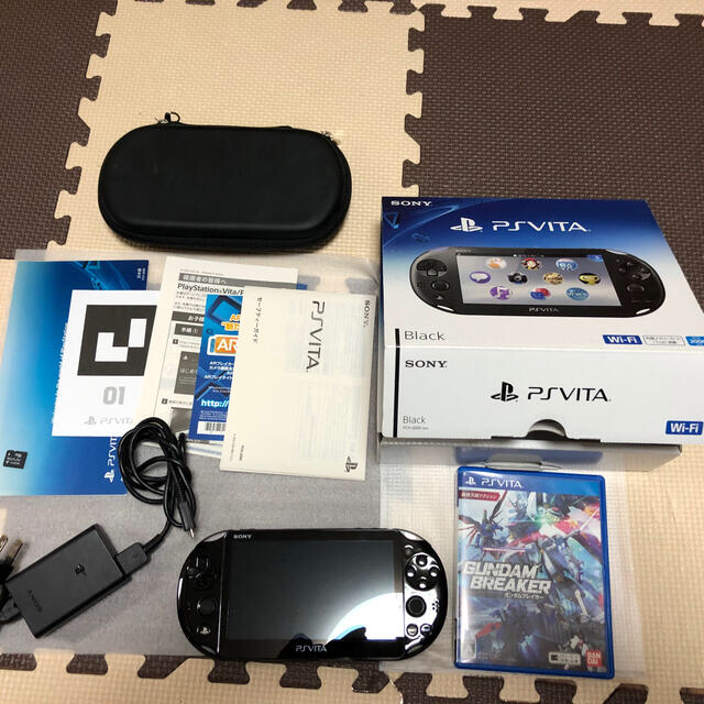 エンタメホビーSONY PlayStationVITA 本体  PCH-2000 ZA11