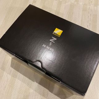 ニコン(Nikon)のニコン nikon Z5 レンズセット  (ミラーレス一眼)