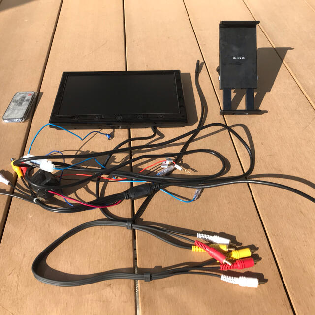 リアモニター　10インチ 自動車/バイクの自動車(カーナビ/カーテレビ)の商品写真