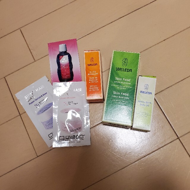 WELEDA(ヴェレダ)のヴェレダ WELEDA ミニオイルセット コスメ/美容のボディケア(ボディオイル)の商品写真