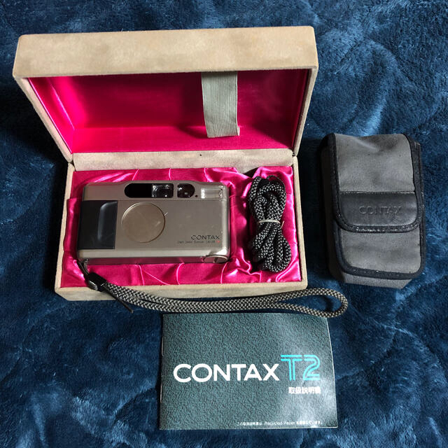 contax t2