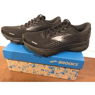 ブルックス(Brooks)の【24.5cm】BROOKS 新作ゴースト13 新品未使用ランニングシューズ 黒(シューズ)