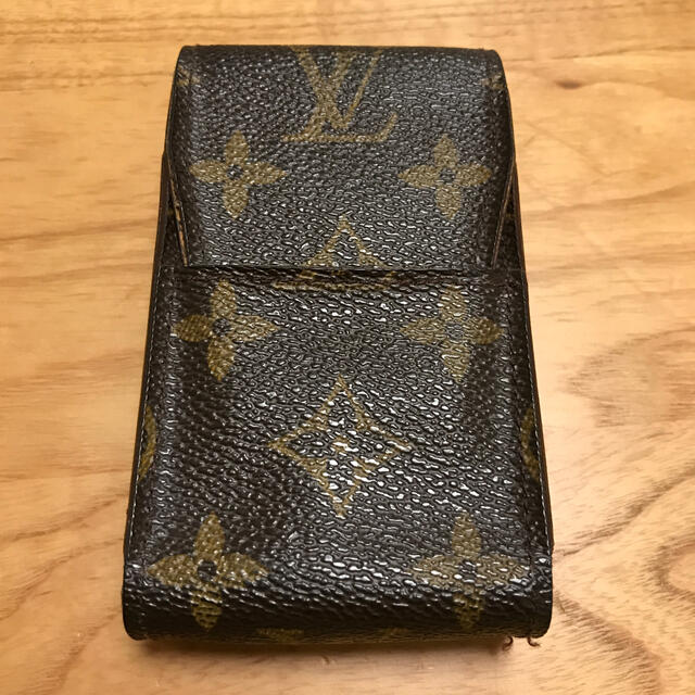 LOUIS VUITTON(ルイヴィトン)のルイヴィトン　タバコケース メンズのファッション小物(タバコグッズ)の商品写真