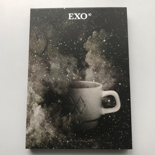 EXO(エクソ)のEXO アルバム【UNIVERSE】 エンタメ/ホビーのCD(K-POP/アジア)の商品写真
