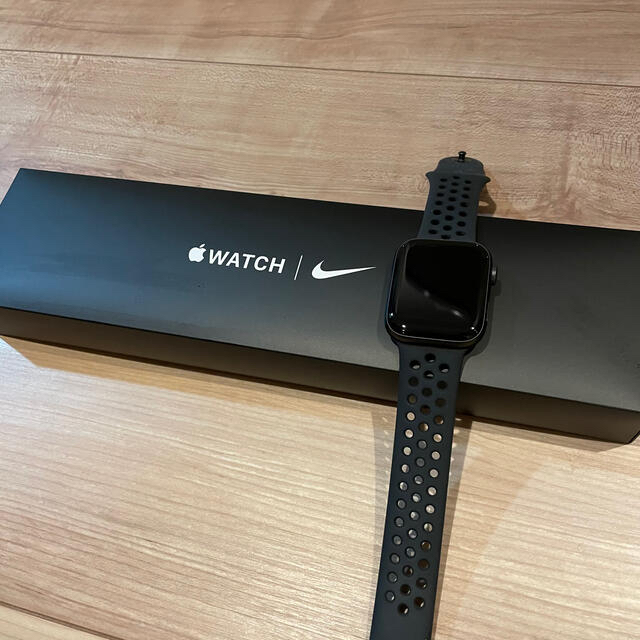 Apple Watch Nike SE GPS 44mm Apple care付