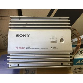 ソニー(SONY)のパワーアンプ　ソニー製　SONY XM-5526(カーオーディオ)