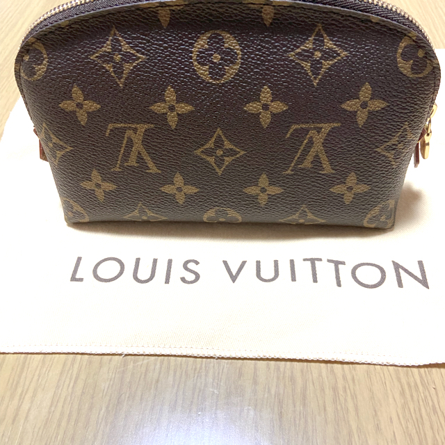 LOUIS VUITTON(ルイヴィトン)のルイヴィトンポシェットコスメティック　M47515 レディースのファッション小物(ポーチ)の商品写真