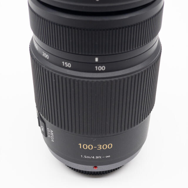 Panasonic(パナソニック)の【美品】LUMIX G VARIO 100-300mm F4.0-5.6 スマホ/家電/カメラのカメラ(レンズ(ズーム))の商品写真