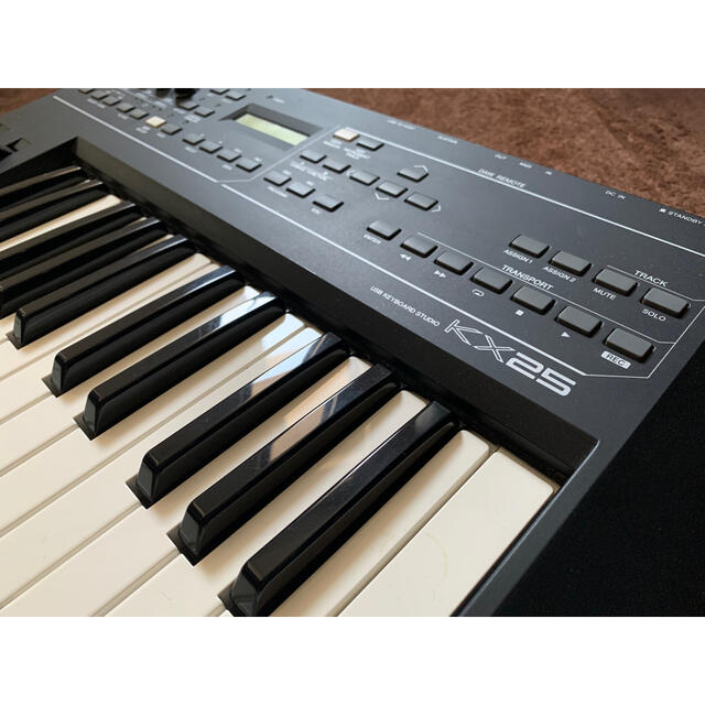 オーディオインターフェイス&MIDIキーボード　UR28M & KX25
