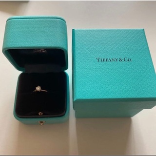 ティファニー(Tiffany & Co.)の鑑定書付き　ティファニー　セッティング　エンゲージリング　ダイヤモンド　指輪(リング(指輪))