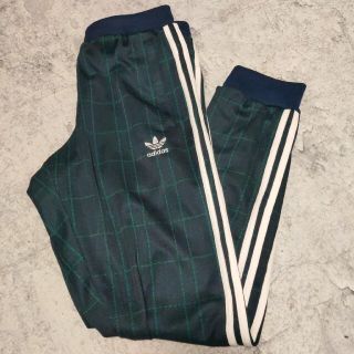 アディダス(adidas)の【希少/入手困難】アディダス　トラックパンツ　Lサイズ(その他)