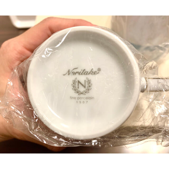 Noritake(ノリタケ)のノリタケ　ペアマグカップ インテリア/住まい/日用品のキッチン/食器(グラス/カップ)の商品写真