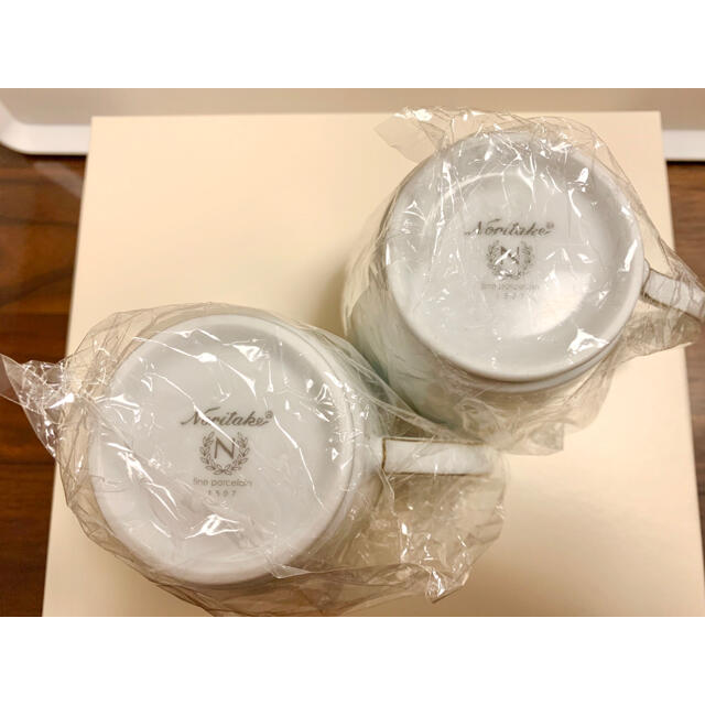 Noritake(ノリタケ)のノリタケ　ペアマグカップ インテリア/住まい/日用品のキッチン/食器(グラス/カップ)の商品写真