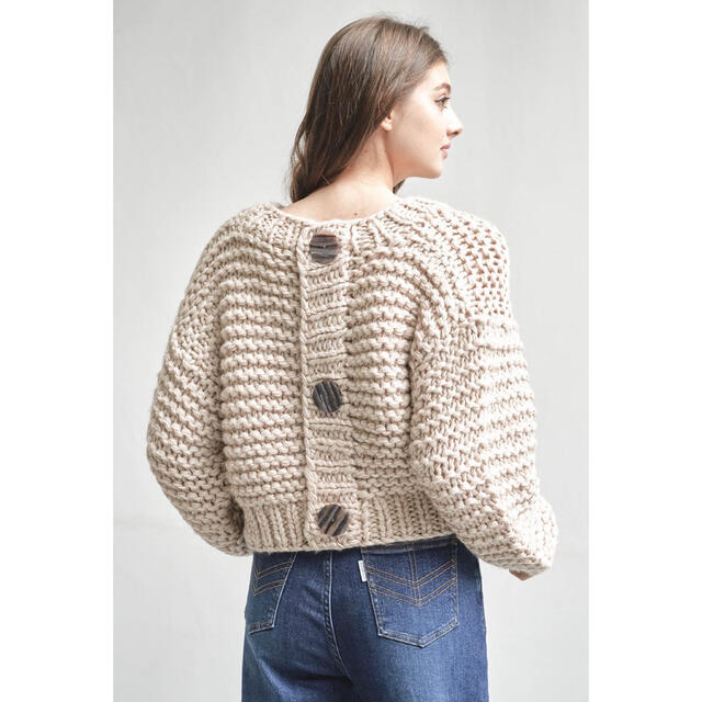 ALEXIA STAM(アリシアスタン)の【今期新作】Alexiastam アリシアスタン BackButton Knit レディースのトップス(ニット/セーター)の商品写真