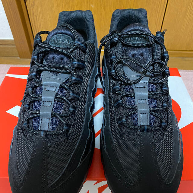 NIKE(ナイキ)のゆるり様専用 NIKE Air Max 95 Black メンズの靴/シューズ(スニーカー)の商品写真