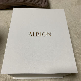 アルビオン(ALBION)の鞄(ショルダーバッグ)