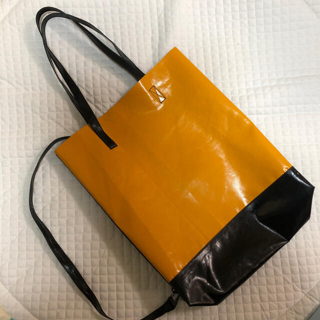 FREITAG F262 JULIEN 黒×黄色 レア 美品 値下げ 充実の品 51.0%OFF