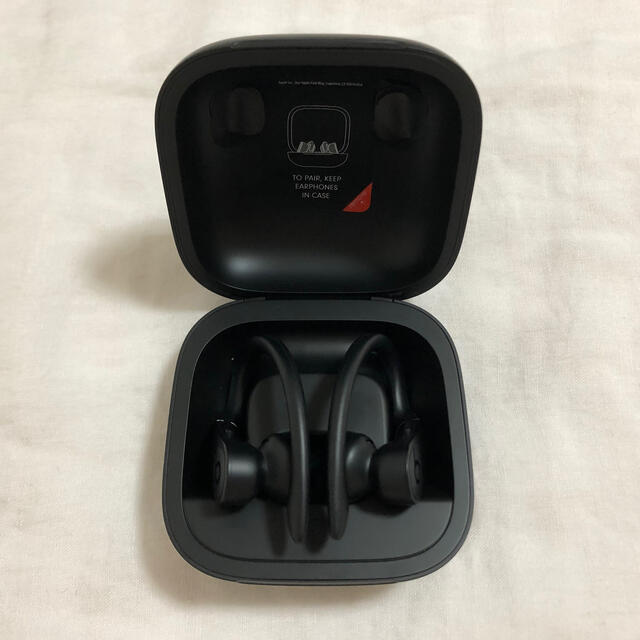 Powerbeats Pro 完全ワイヤレスイヤホン ブラック 最善 ivar.ttu.ee
